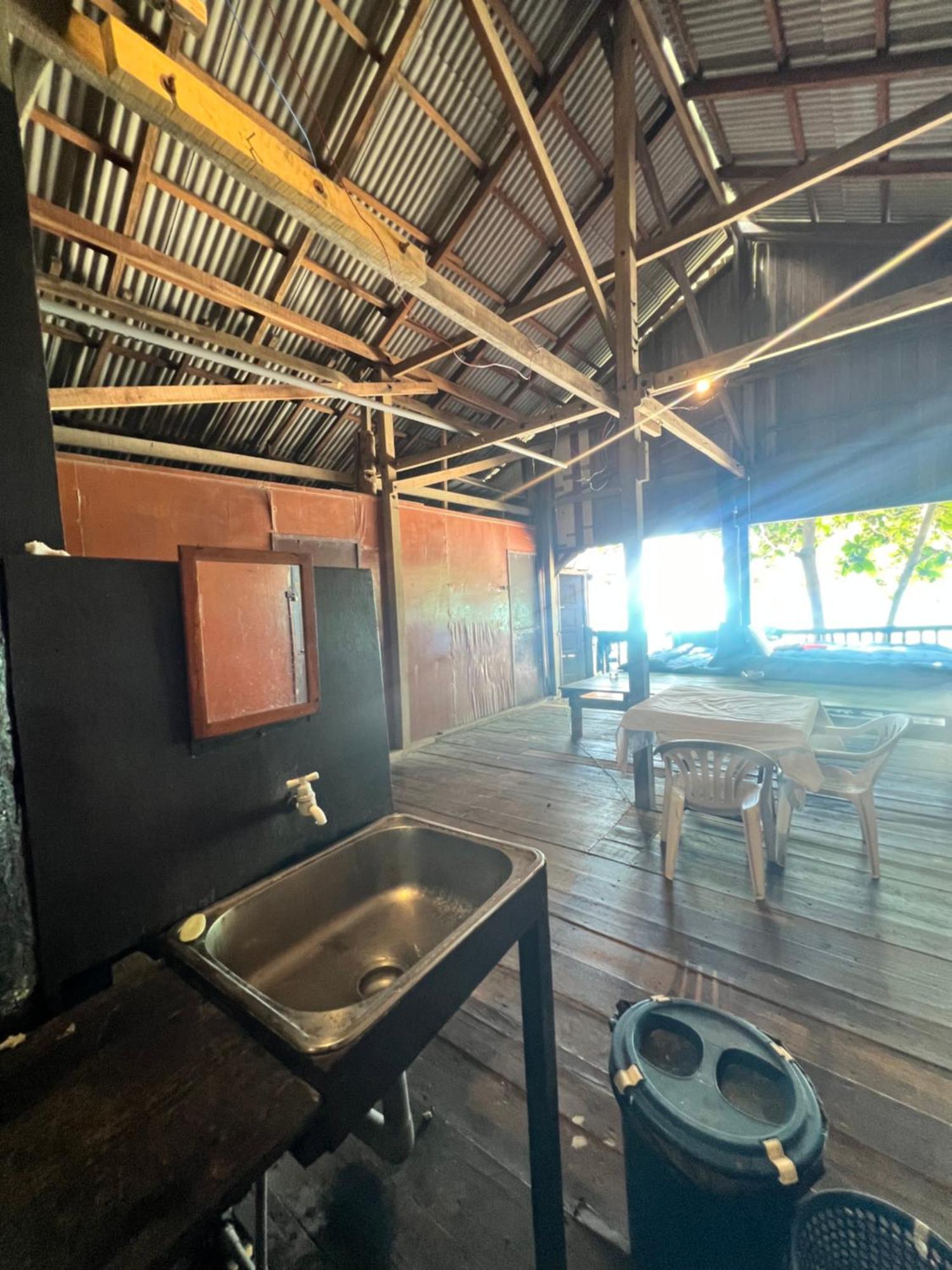 Ohlala Guesthouse Insula Perhentian Exterior foto